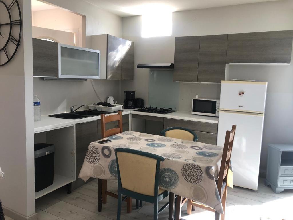 T3 Frontignan Ville Dans Un Quartier Calme מראה חיצוני תמונה